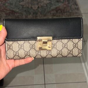 Black and Brown Women's Wallet